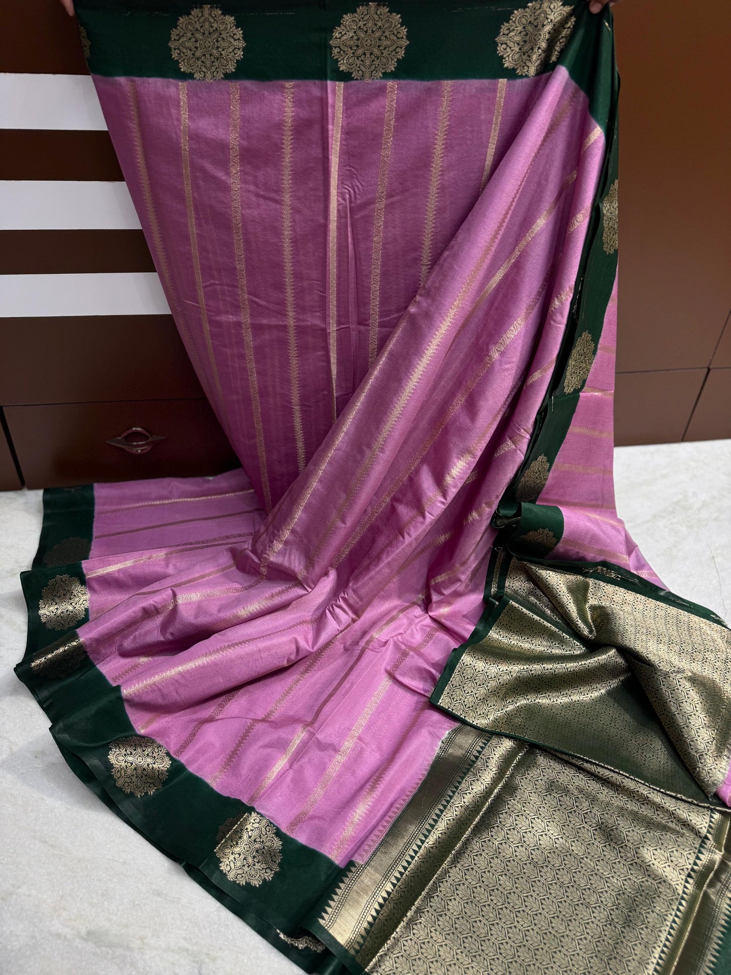 Banarasi Dyble Dupion Soft Classic sarees