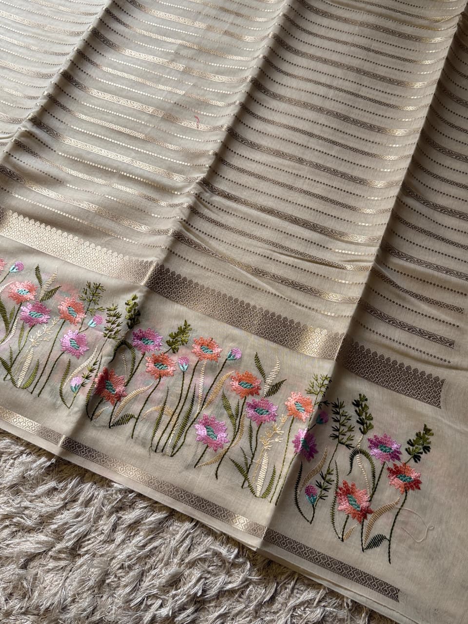 Vintage Banarasi cotton soft silk Meenakari saree