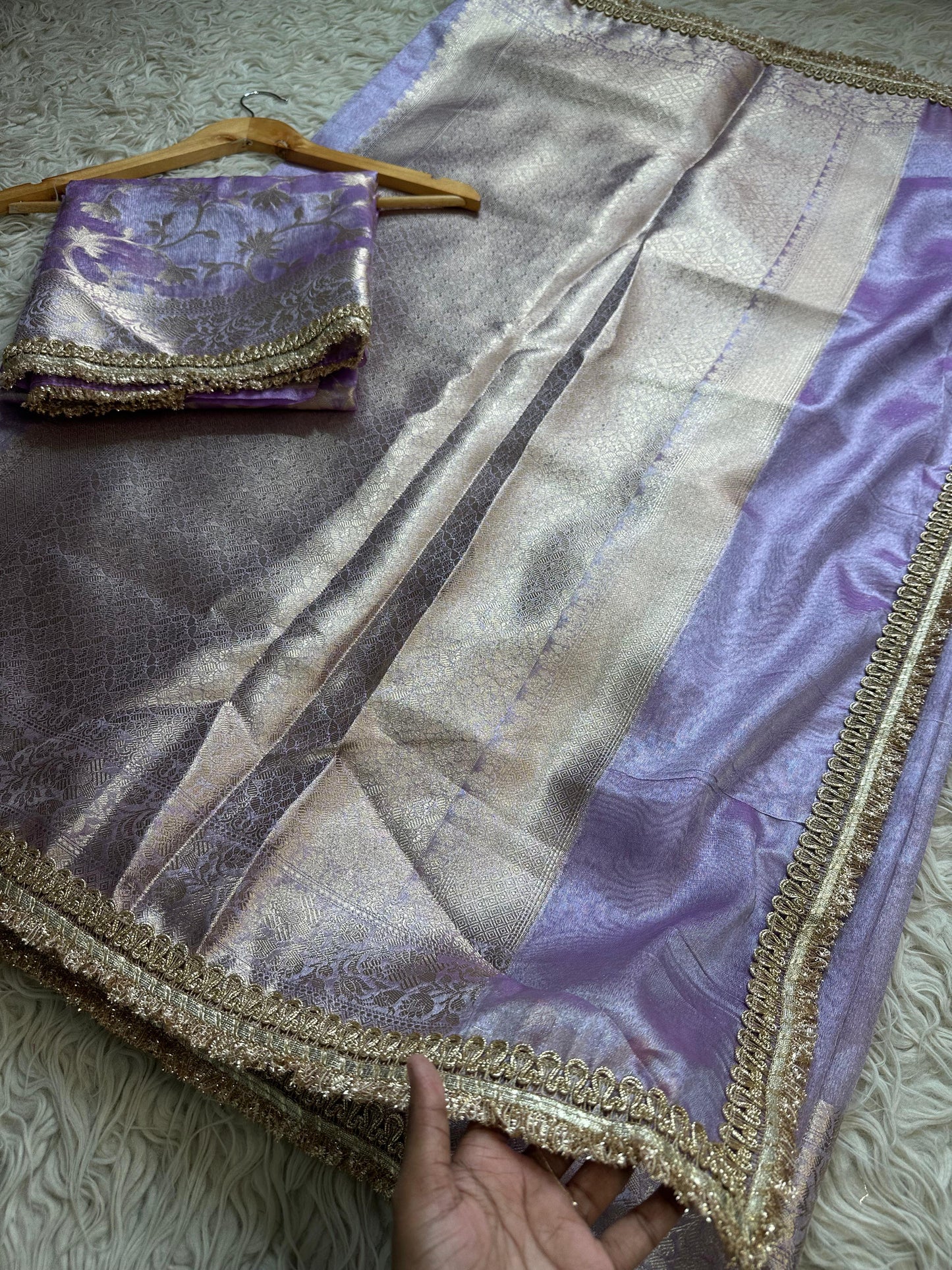 Pure weaving Zari Trendy Saree