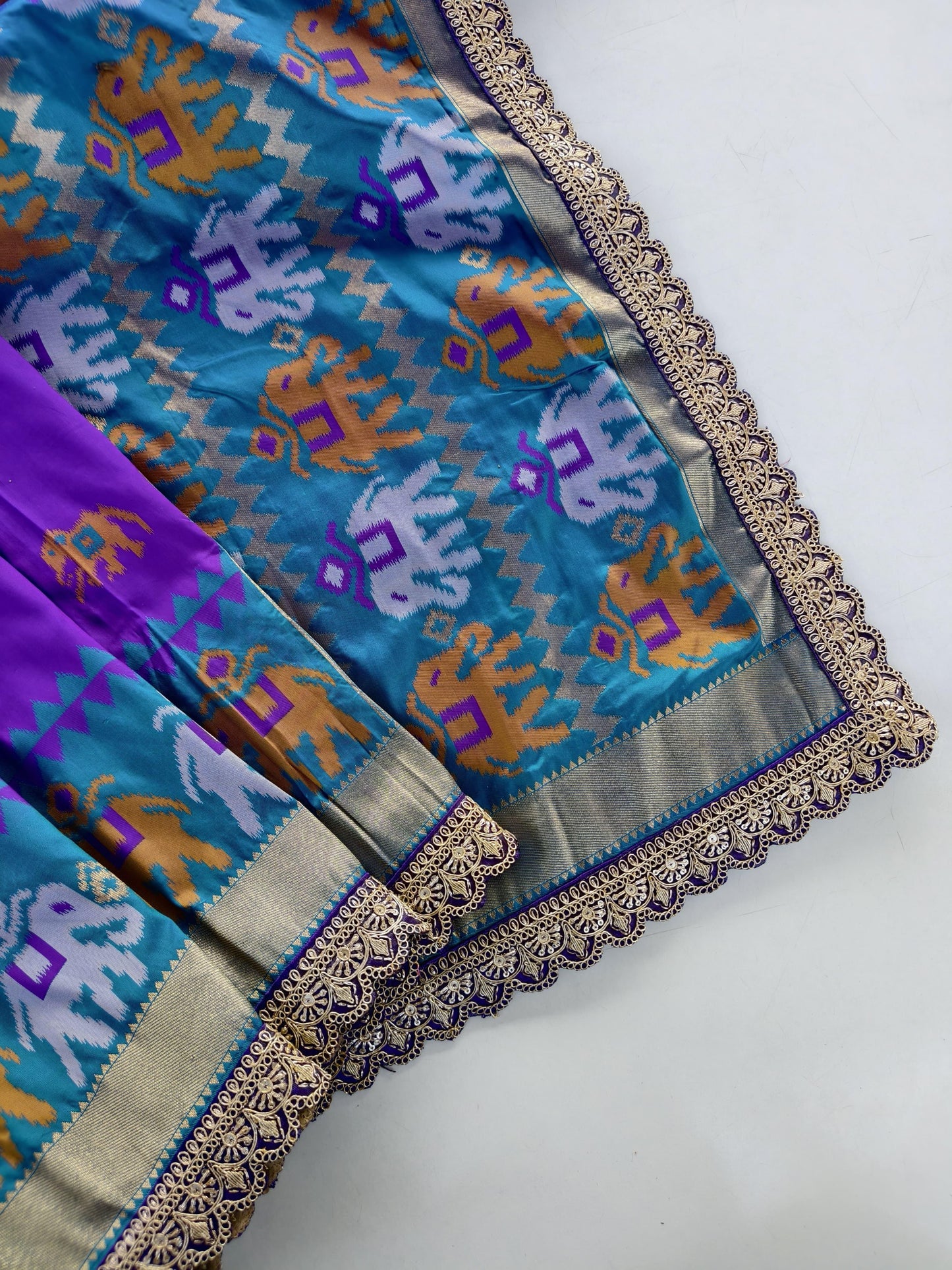 Soft weaves Patola elephant saree with stitched blosue