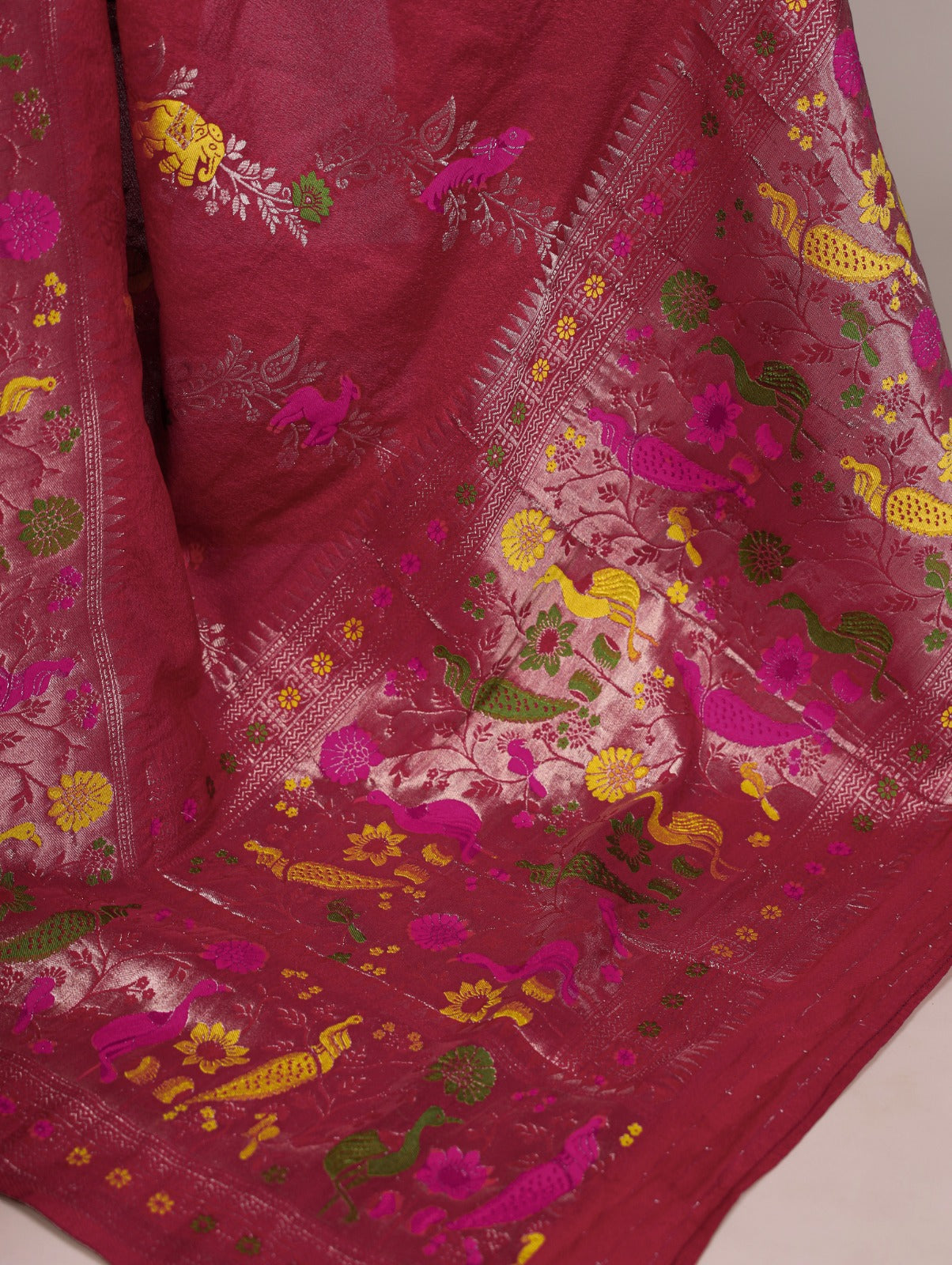 Vintage weaving stylish traditional saree