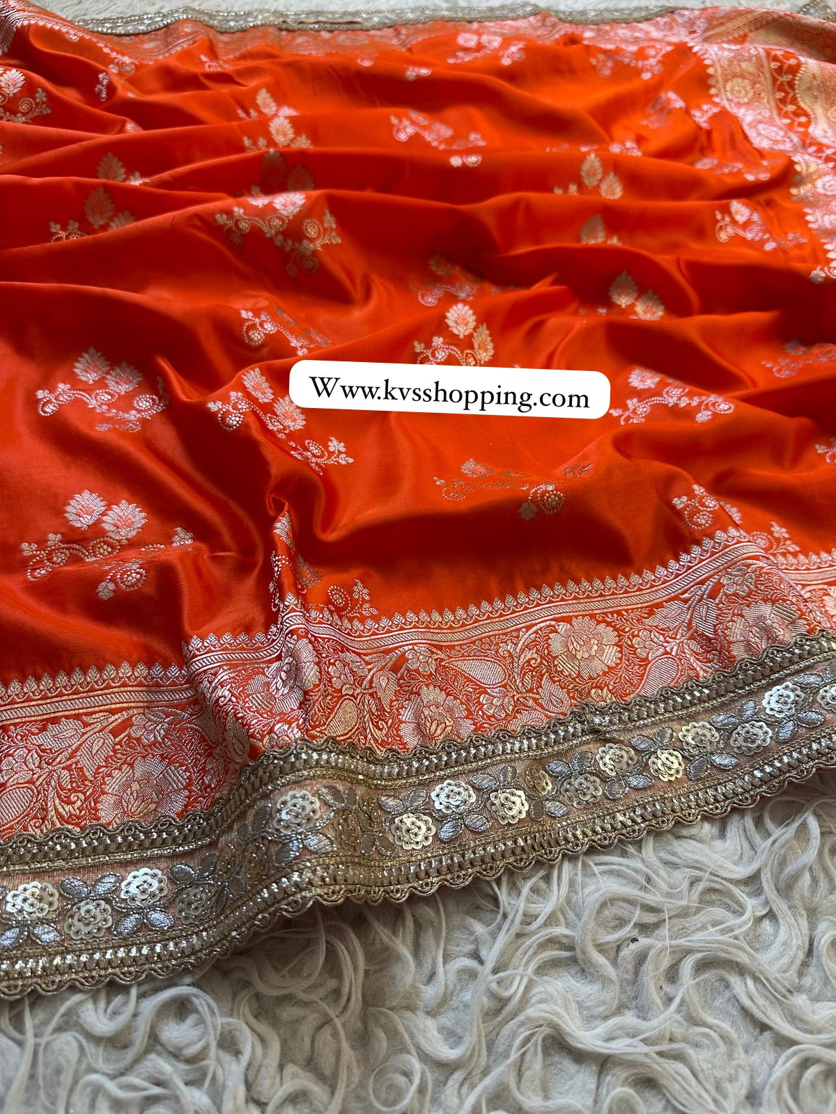 Rashmi’s dreamy tradition Mashru silk saree luxe