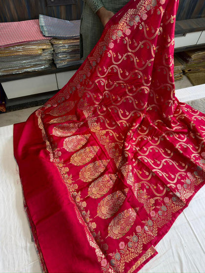 Vintage vibe our Komali raw mango saree