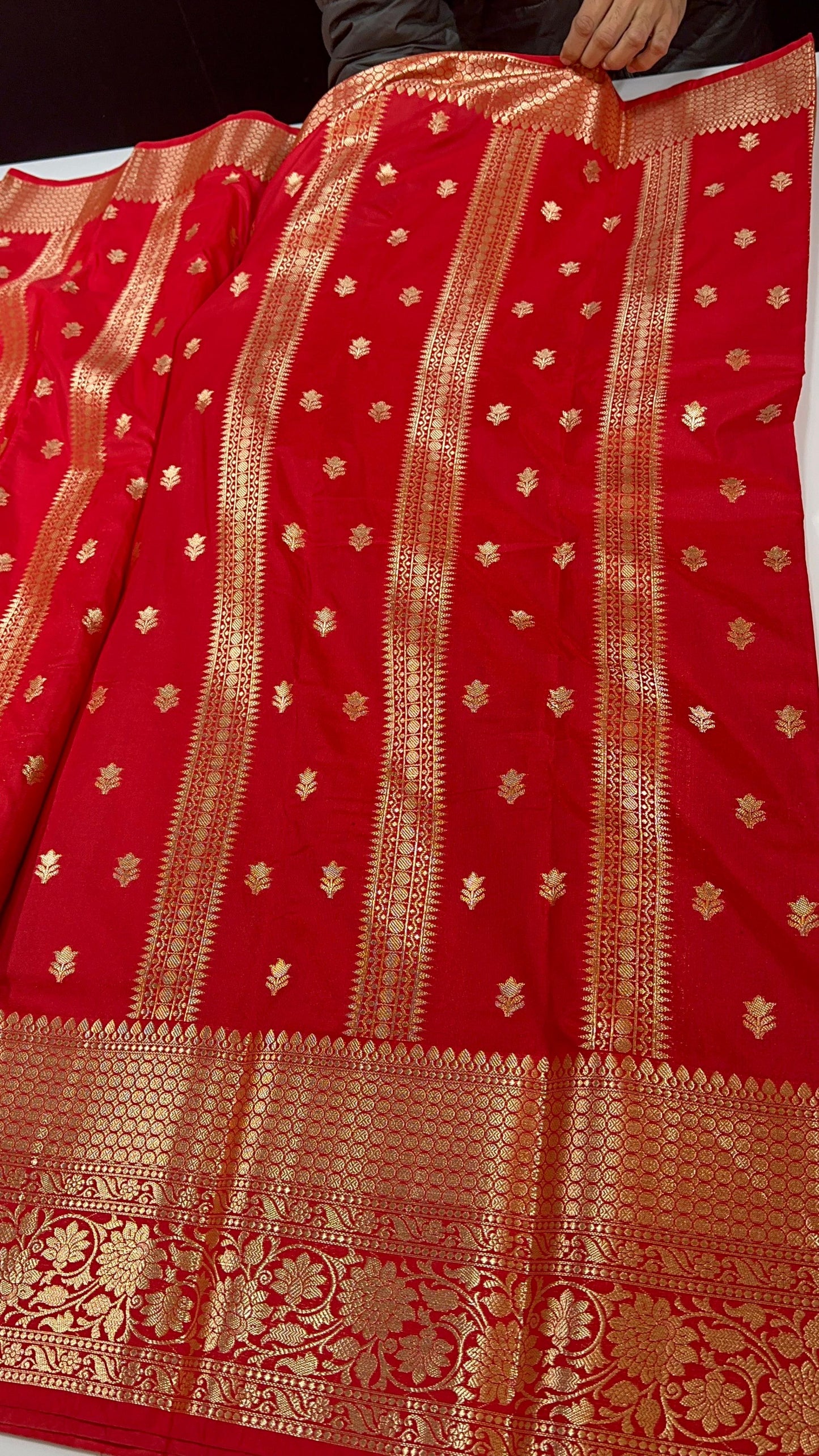 Semi Banarasi’s Katan silk weaving temple sarees