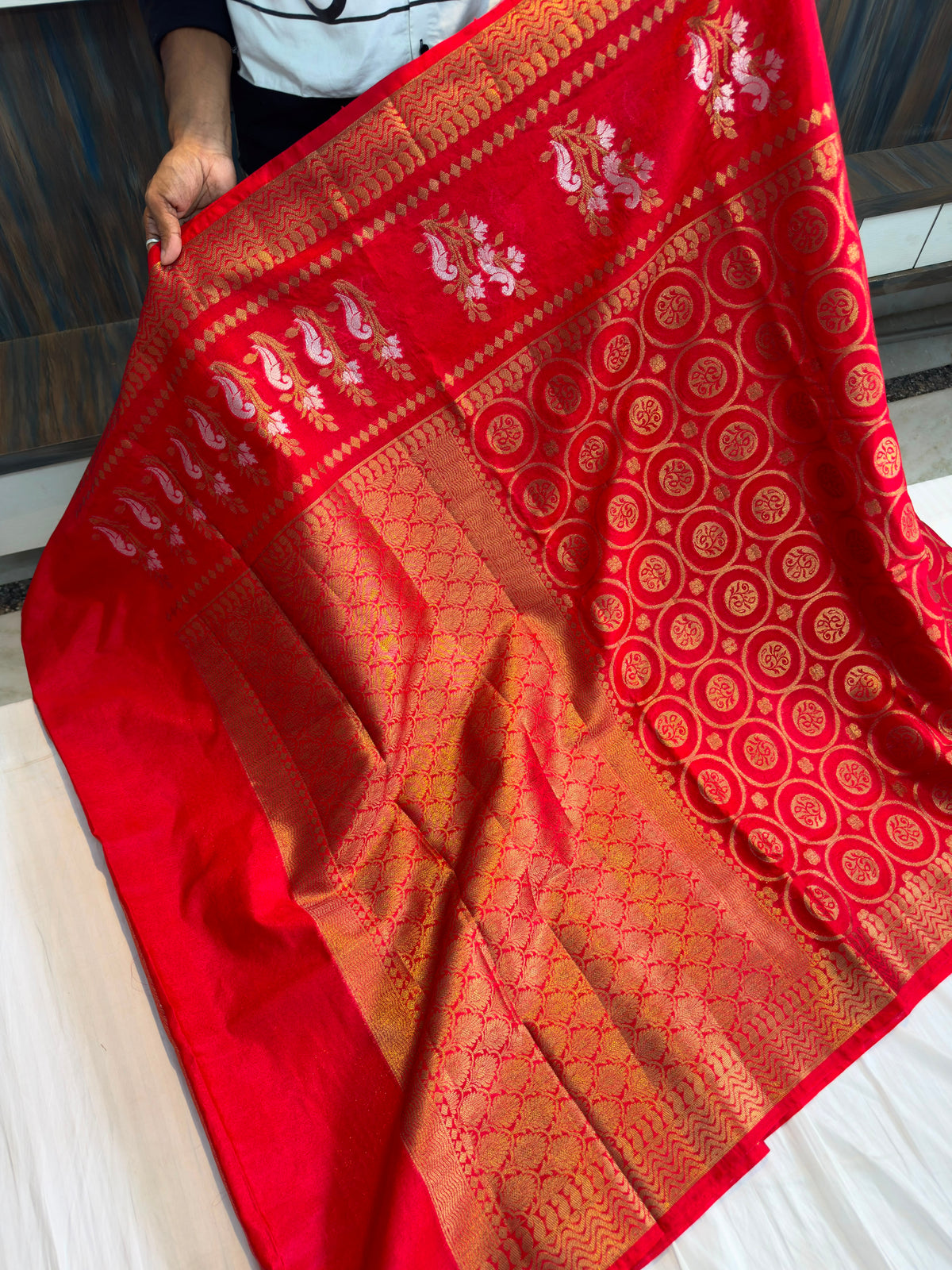 Dasara special Banarasi minakari weaving saree