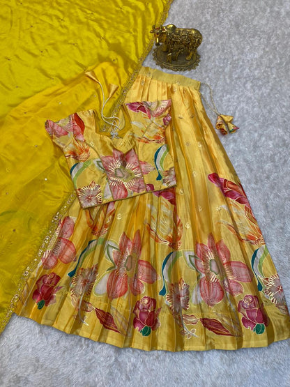 SILK Lehenga choli set with stitched blouse