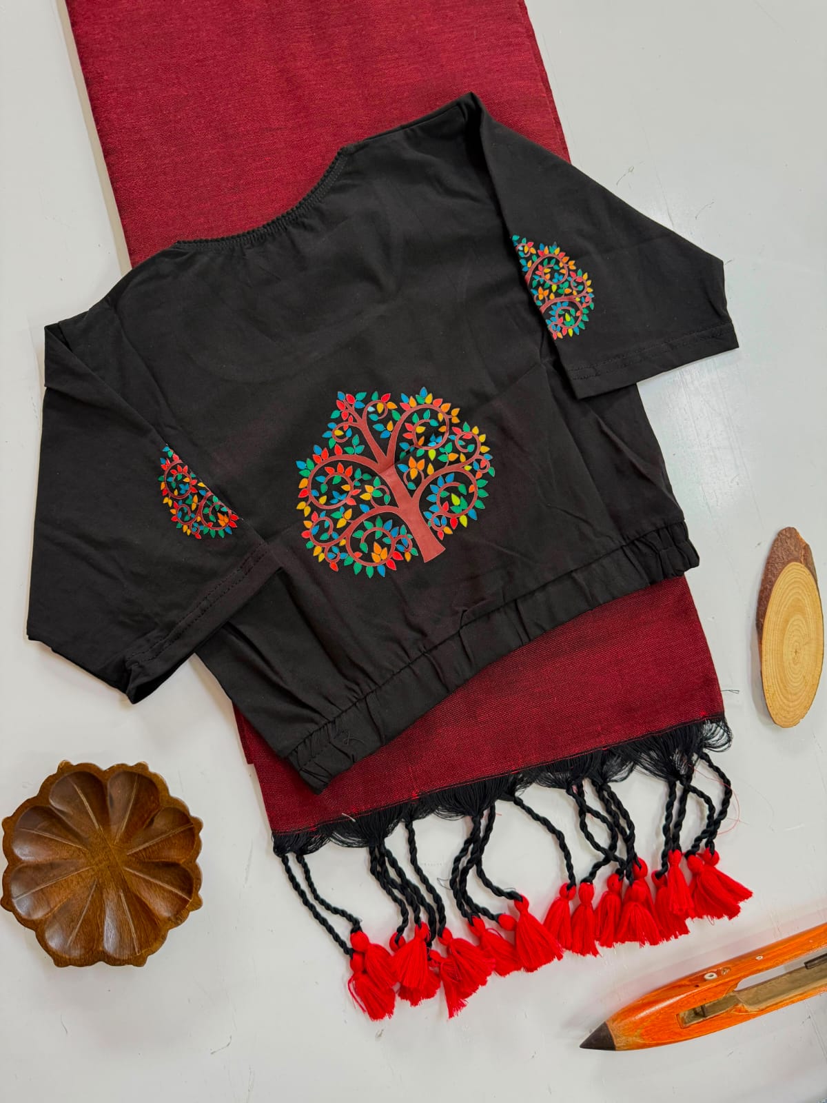 Handloom Khadi cotton saree with stretchable blouses