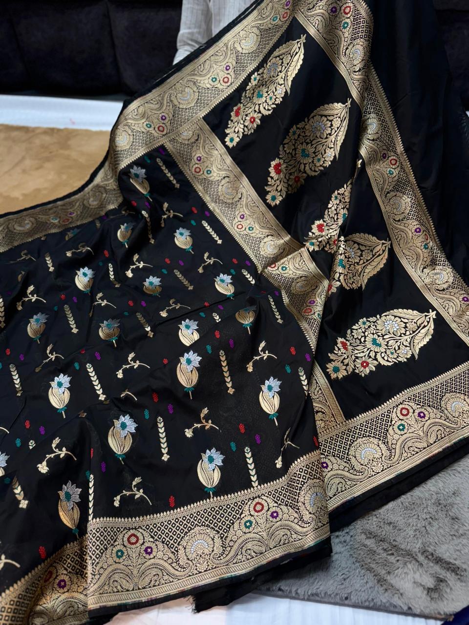 Semi pattu georgette Katan silk saree