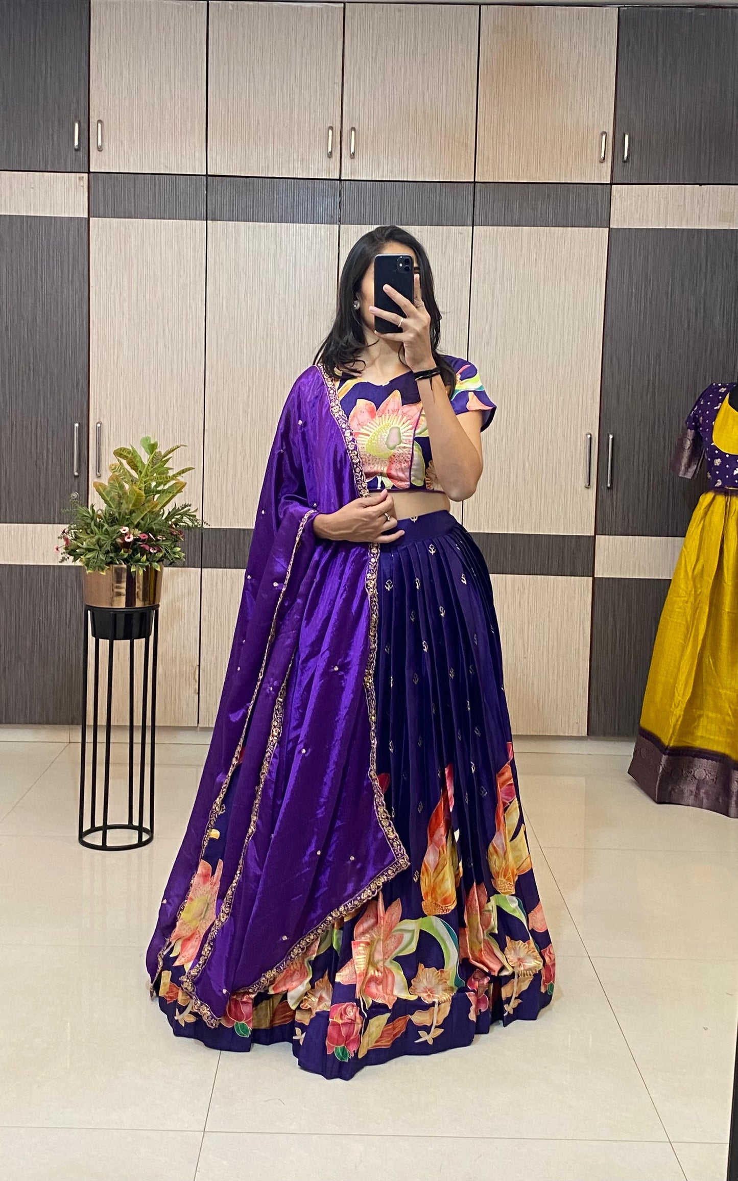 Position folk silk royal look lehengas