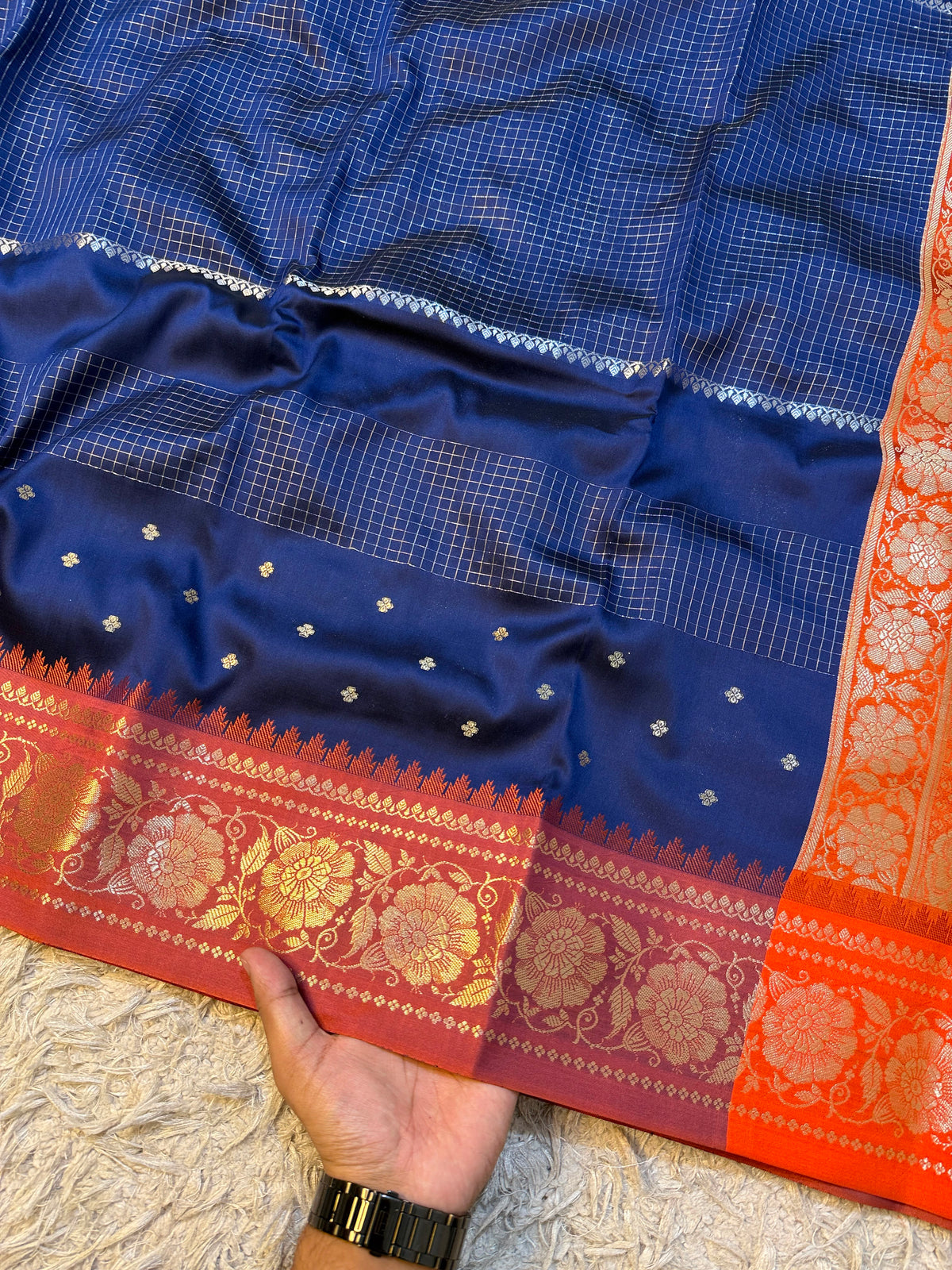 Handloom Banarasi katan soft checks booti saree