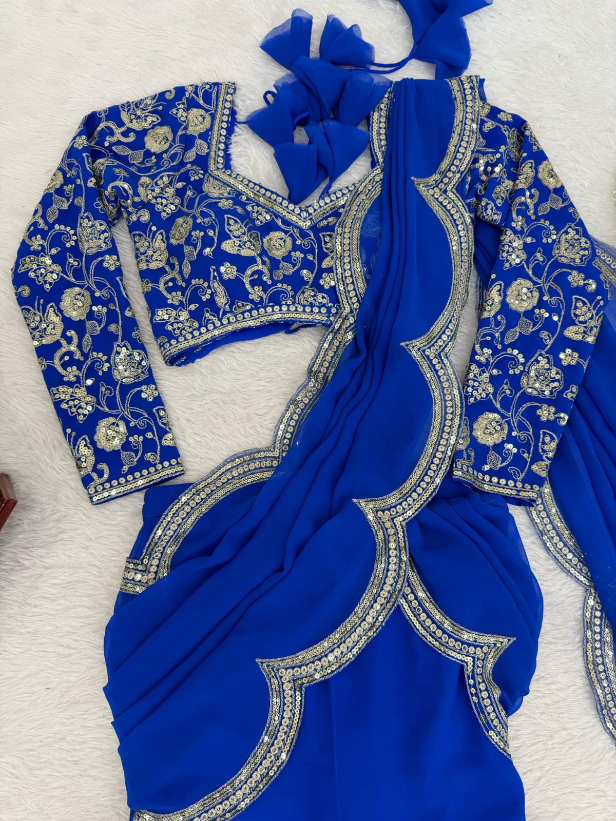 Perfect for parties, festive wear trendy  saree & classy evening events