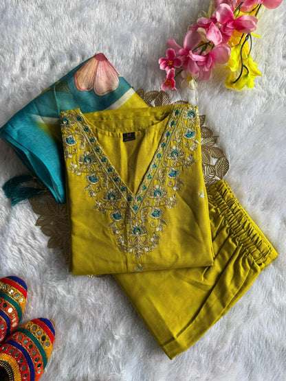 Beautiful embroidery kurti Pant Dupatta set