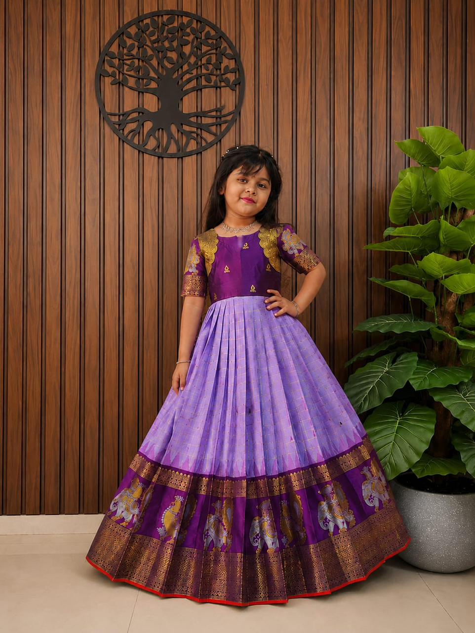 Kids traditional cut model gowns