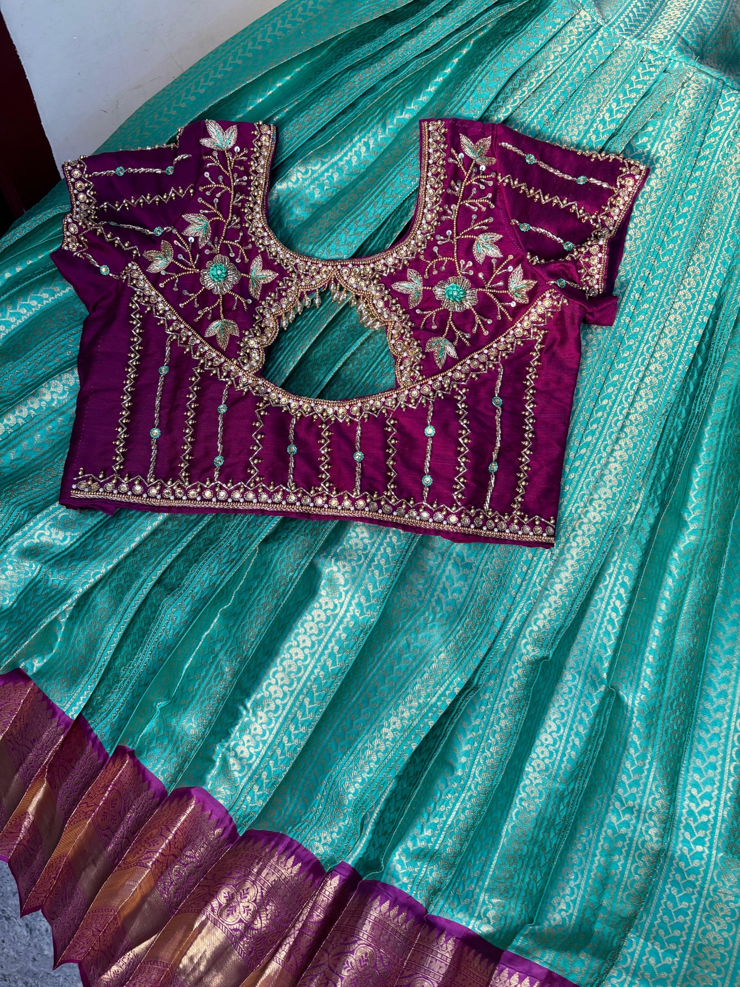 Kids festival pure maggam semi Kanchipuram set