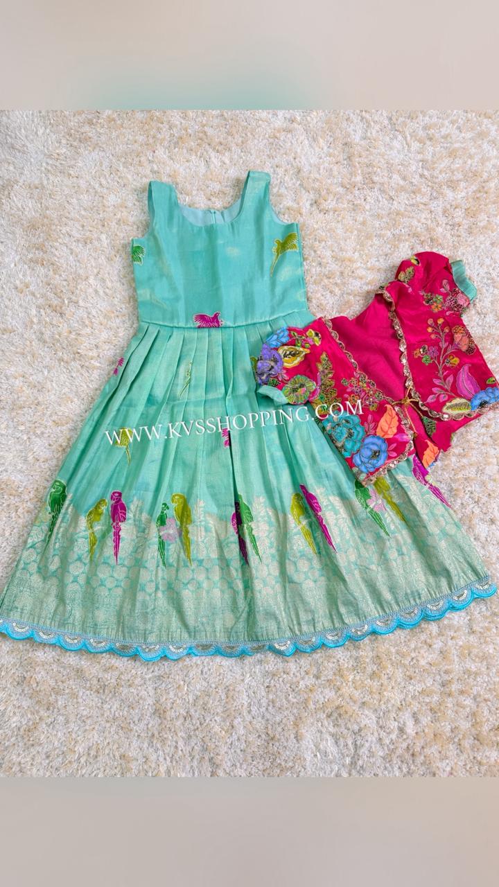Kids 2 in One gowns Parrot Gowns