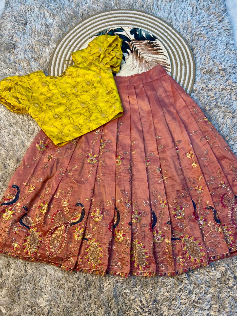 Kids cute tissuee silk weaving Desginer silk fabric