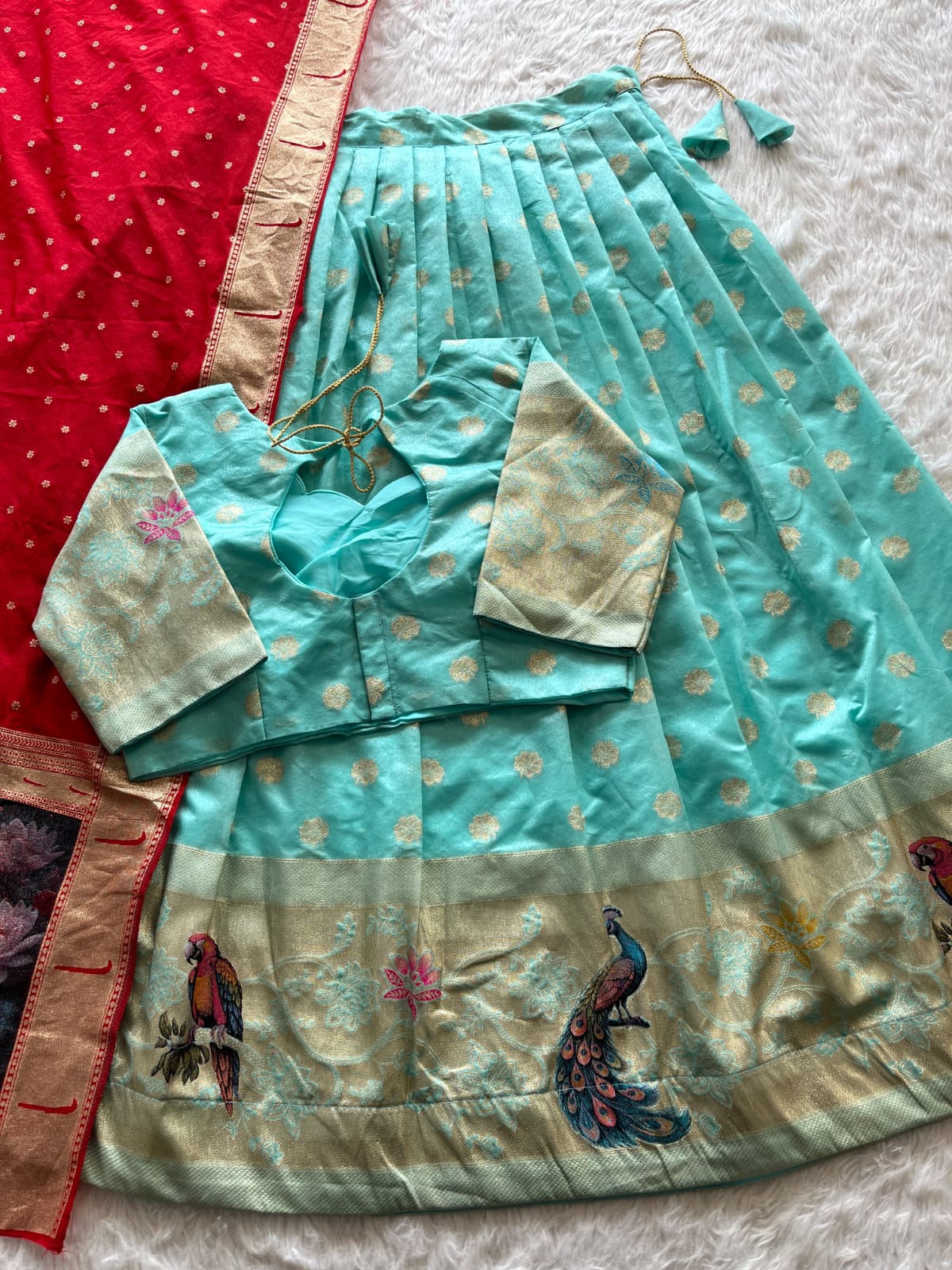 Dola Silk 3D Weaving Lehenga sets