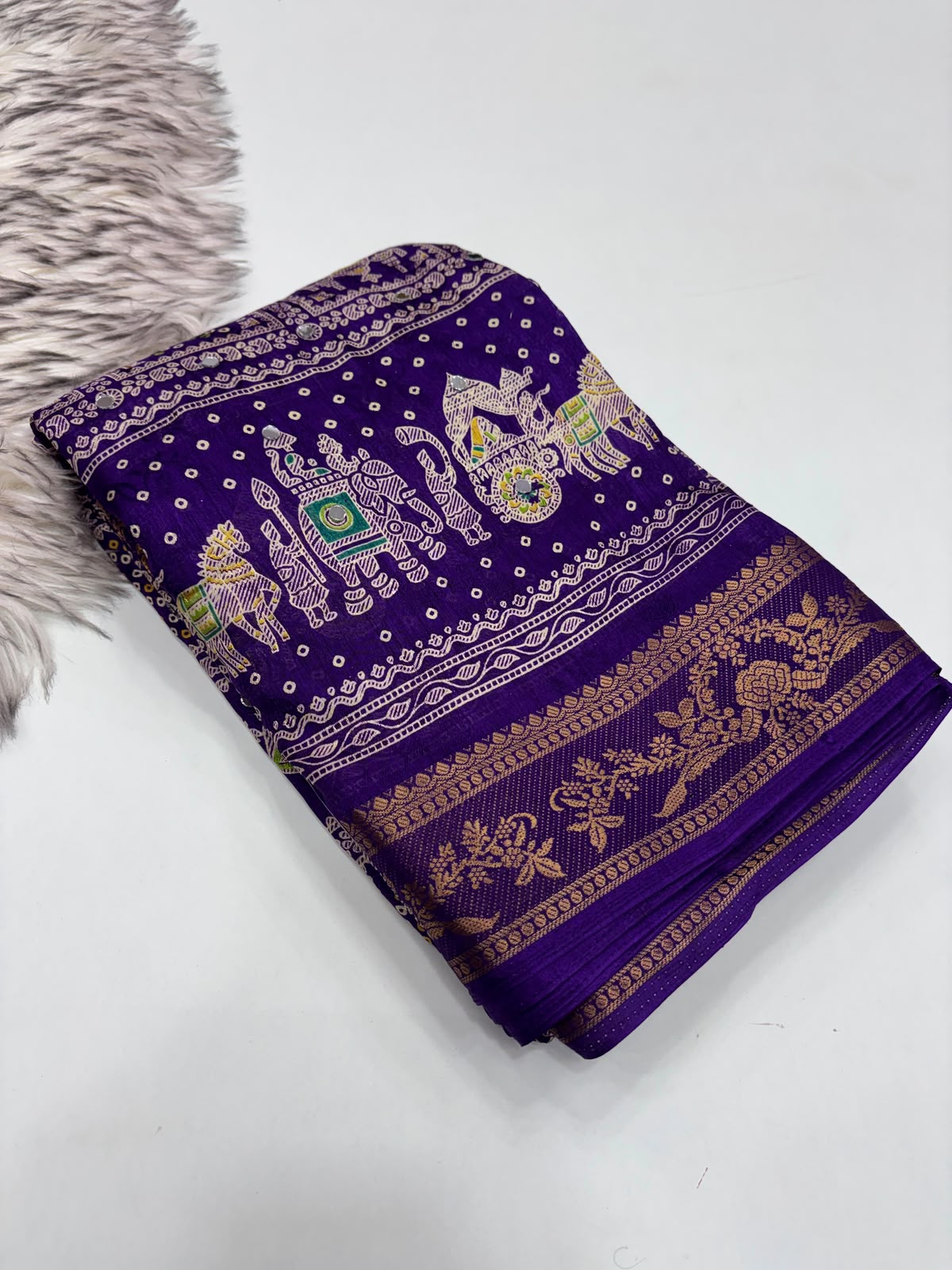 Budget Dola self silk sarees