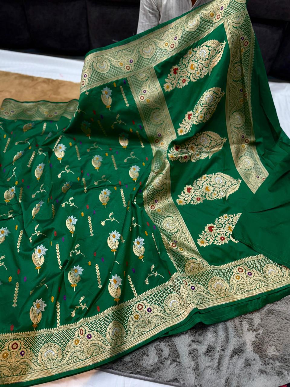 Semi pattu georgette Katan silk saree