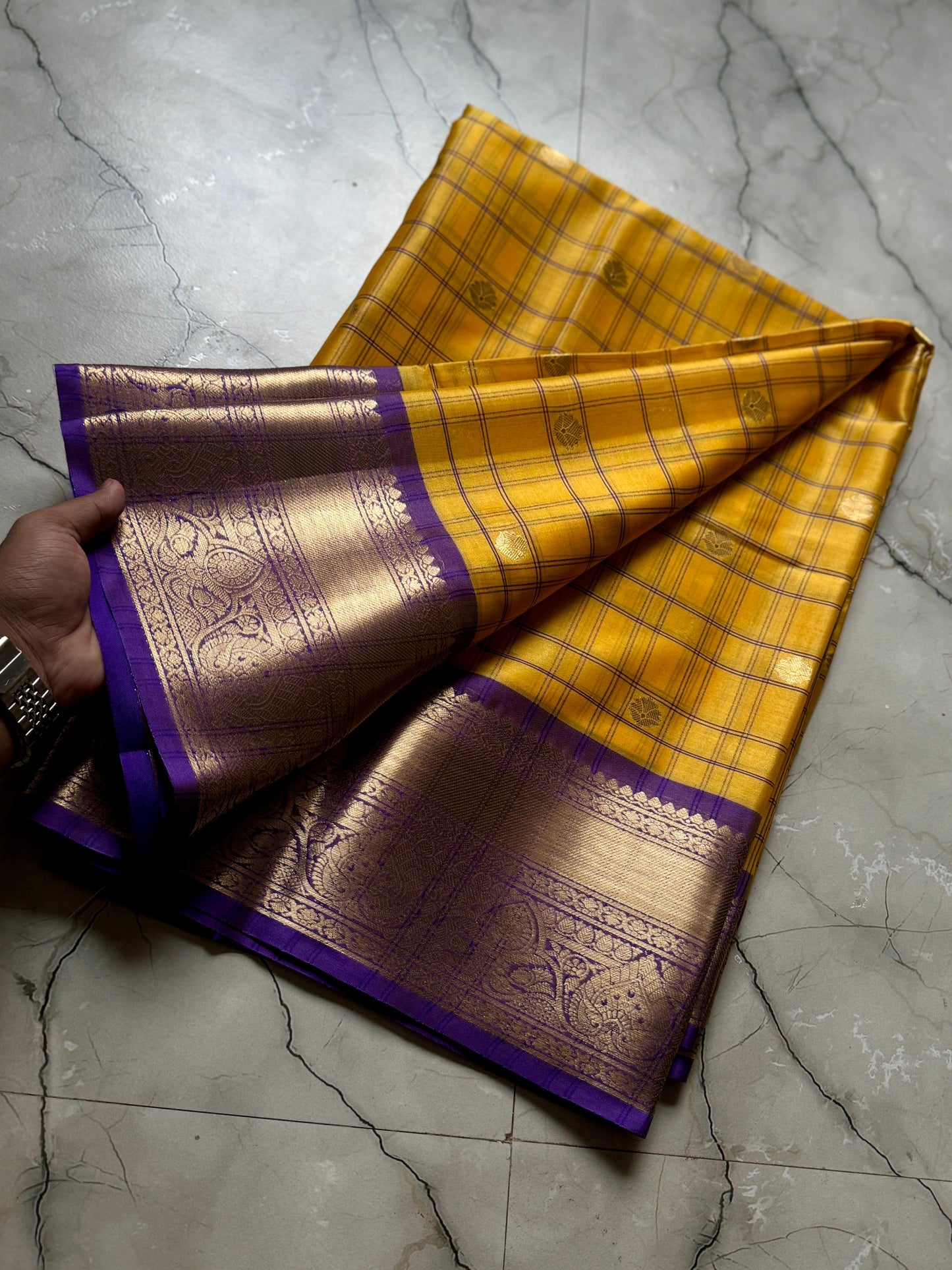 Vintage kanchi zari buti saree