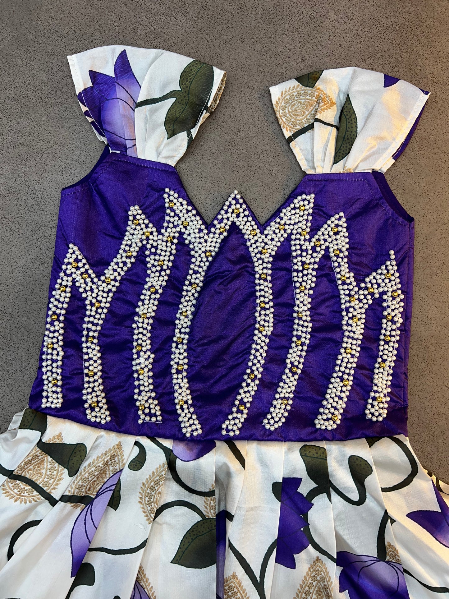 Kids Kutti Lotus gowns 🪷