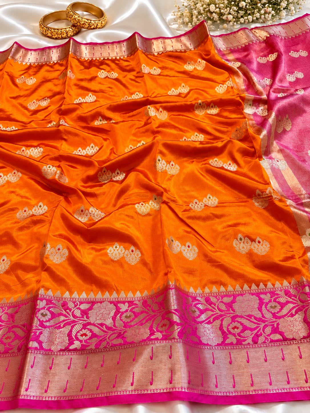Juhmki series Banarasi katan soft silk sarees