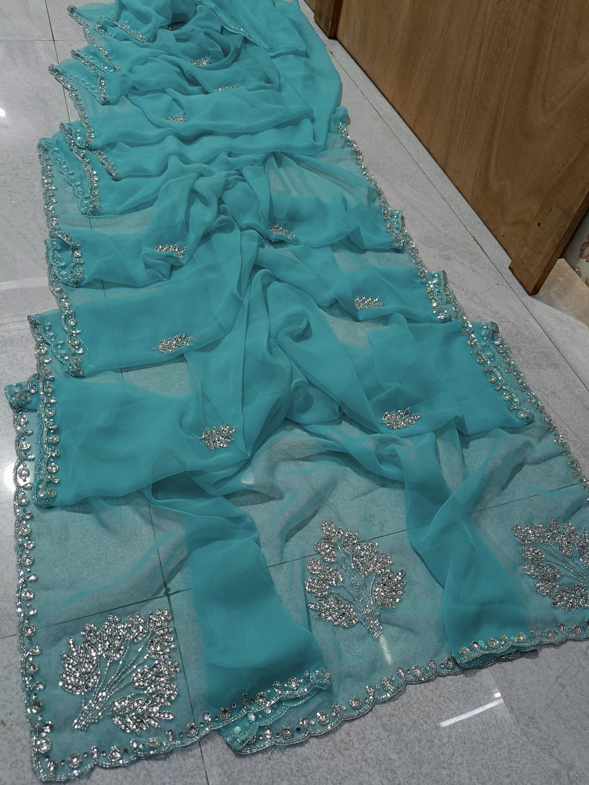 Georgette budget fancy kardhana work saree