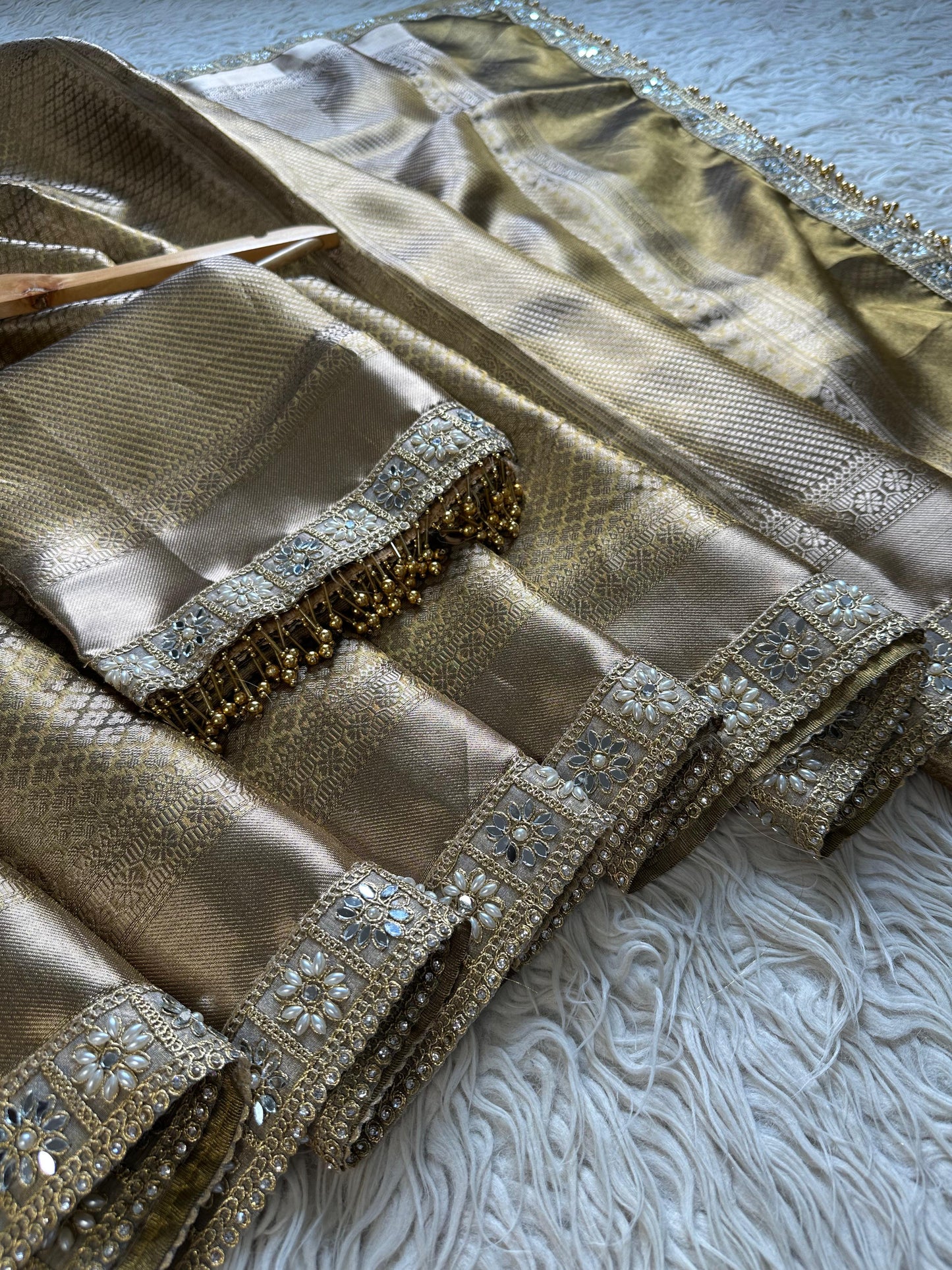 Classic Kanjivaram Silk Luxe
Saree