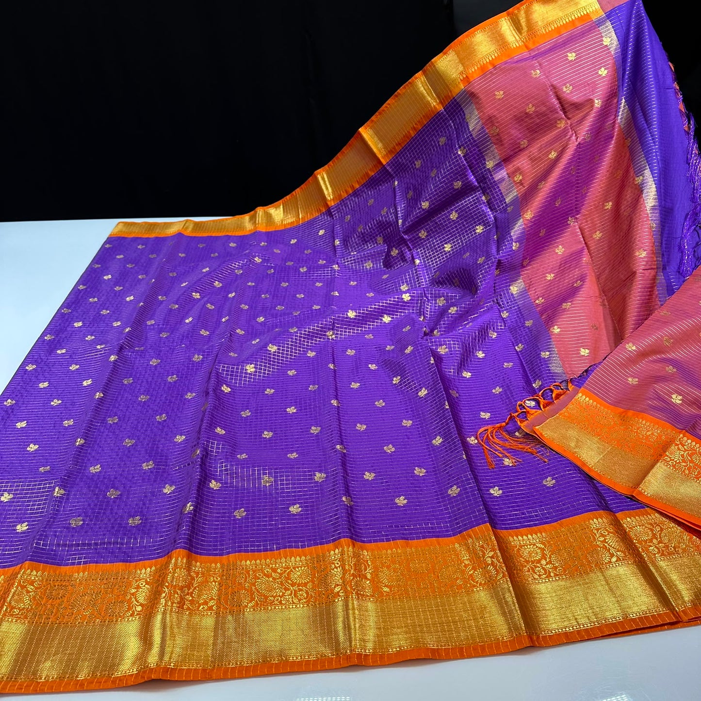 Vintage soft premium weaving trending saree