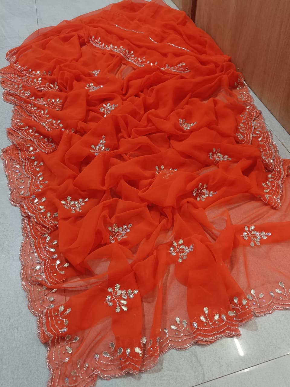 Trending total georgette kardhana sarees