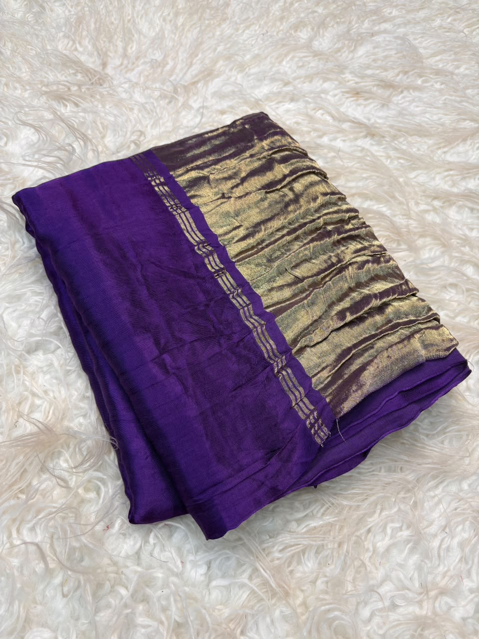 Trendy viscose silk partywear saree