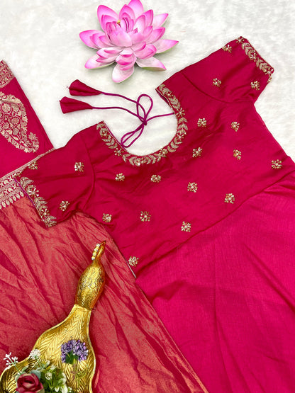 Big boss Tanuja Desginer classic gown