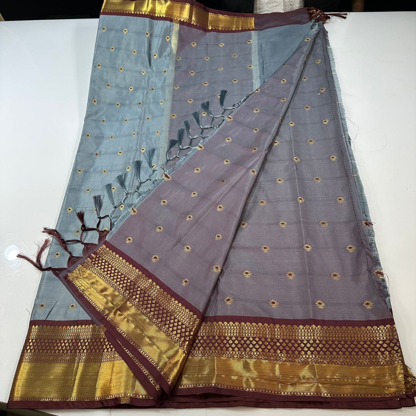Vintage semi Gadwal traditional pattu sarees