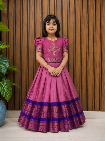Kollam design cute kids lehenga