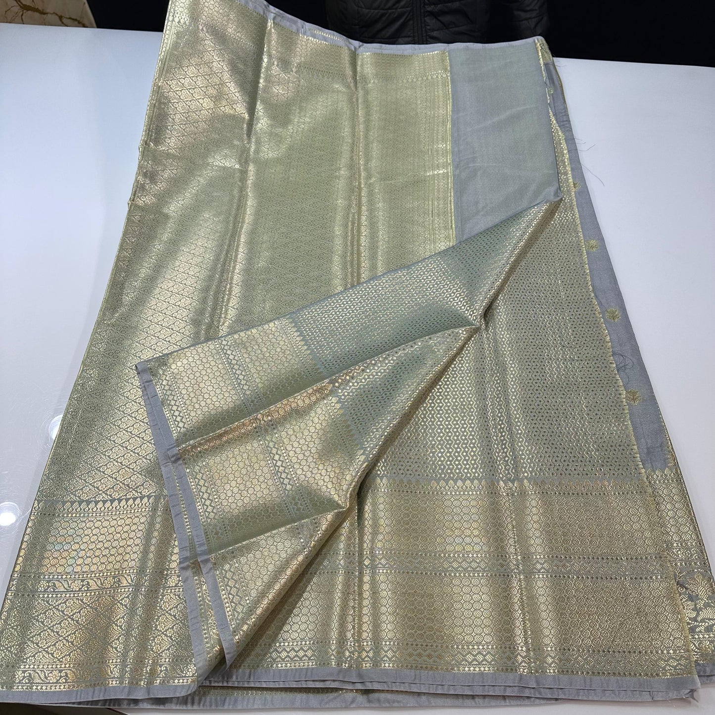 Semi Banarasi’s Katan silk weaving temple sarees