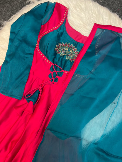 Dassera Special South Indian cafe  Gown-Voni