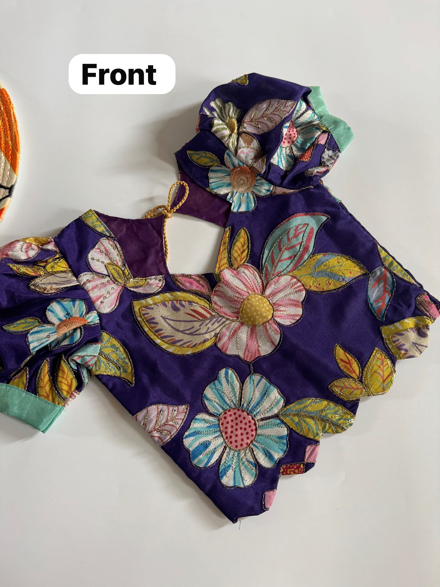 Kids cute position printed cute embroidery set