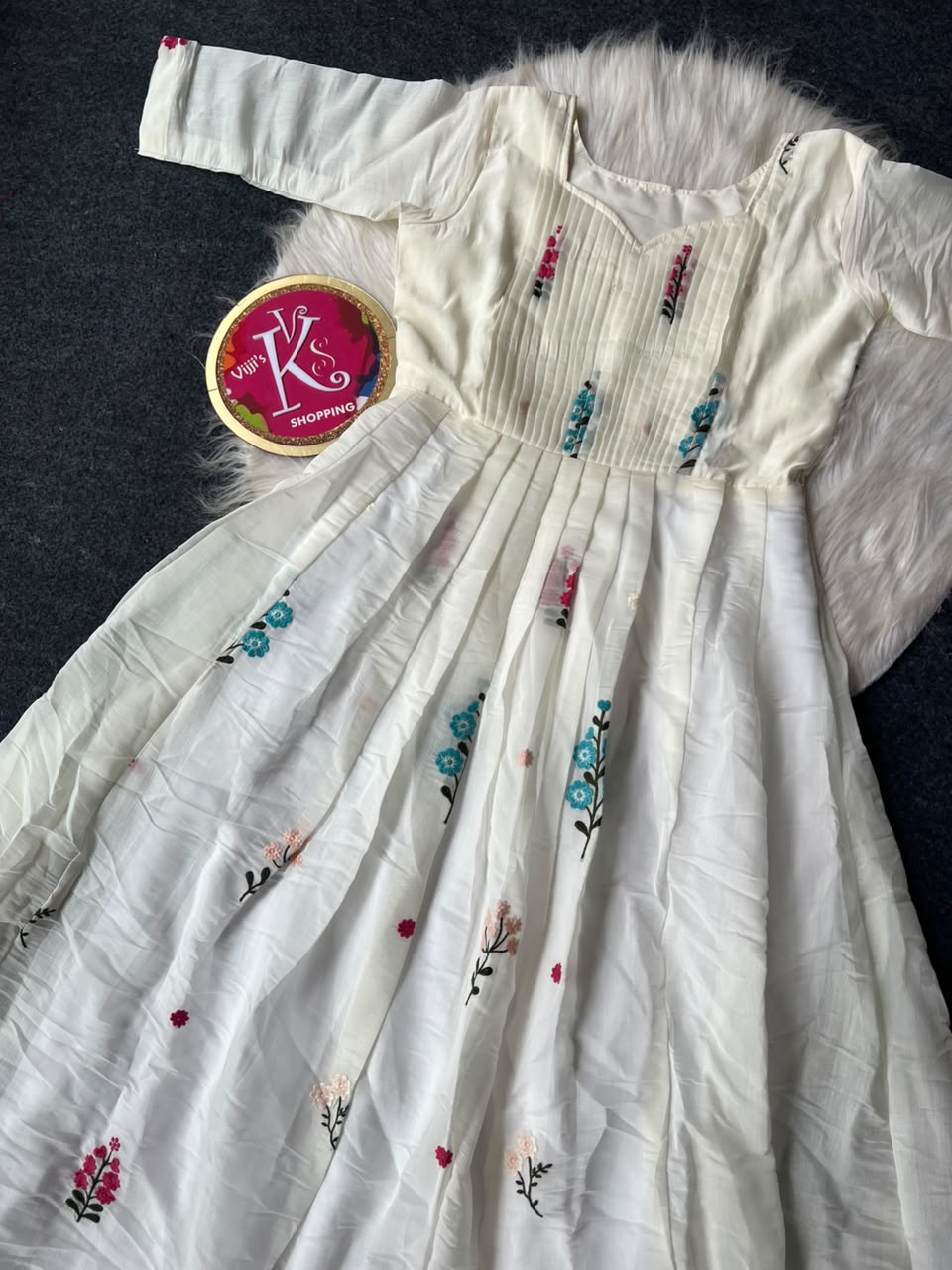 Café Embroidery Oo Sita  Gowns