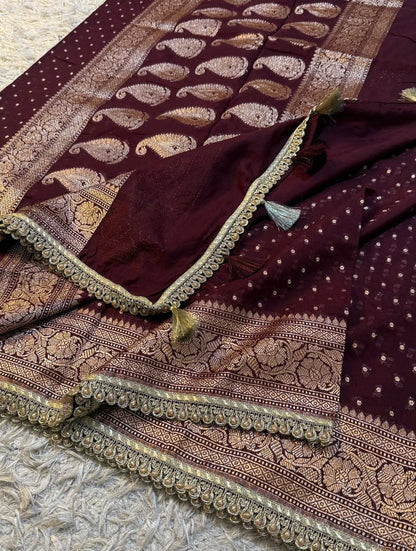Georgette Banarasi trendy gold zari