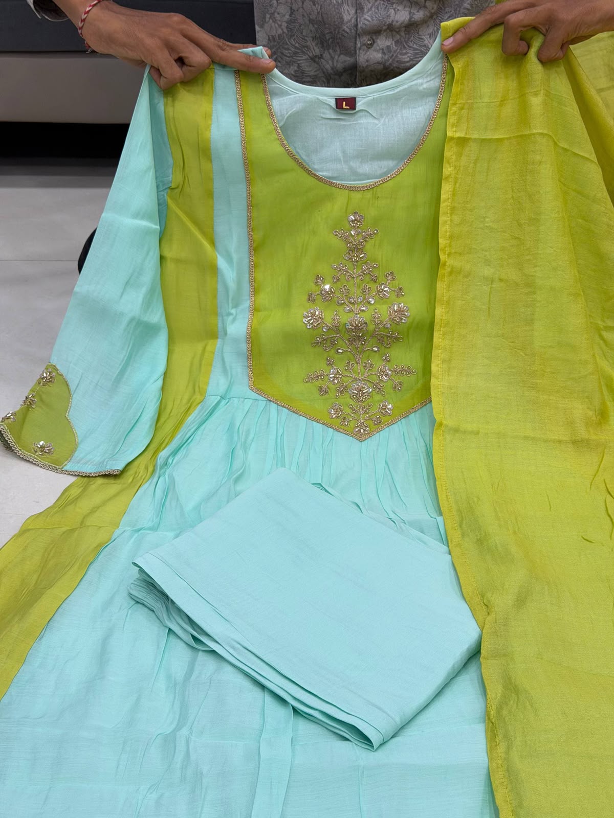 Our 3 pieces set Sindhu kurta set