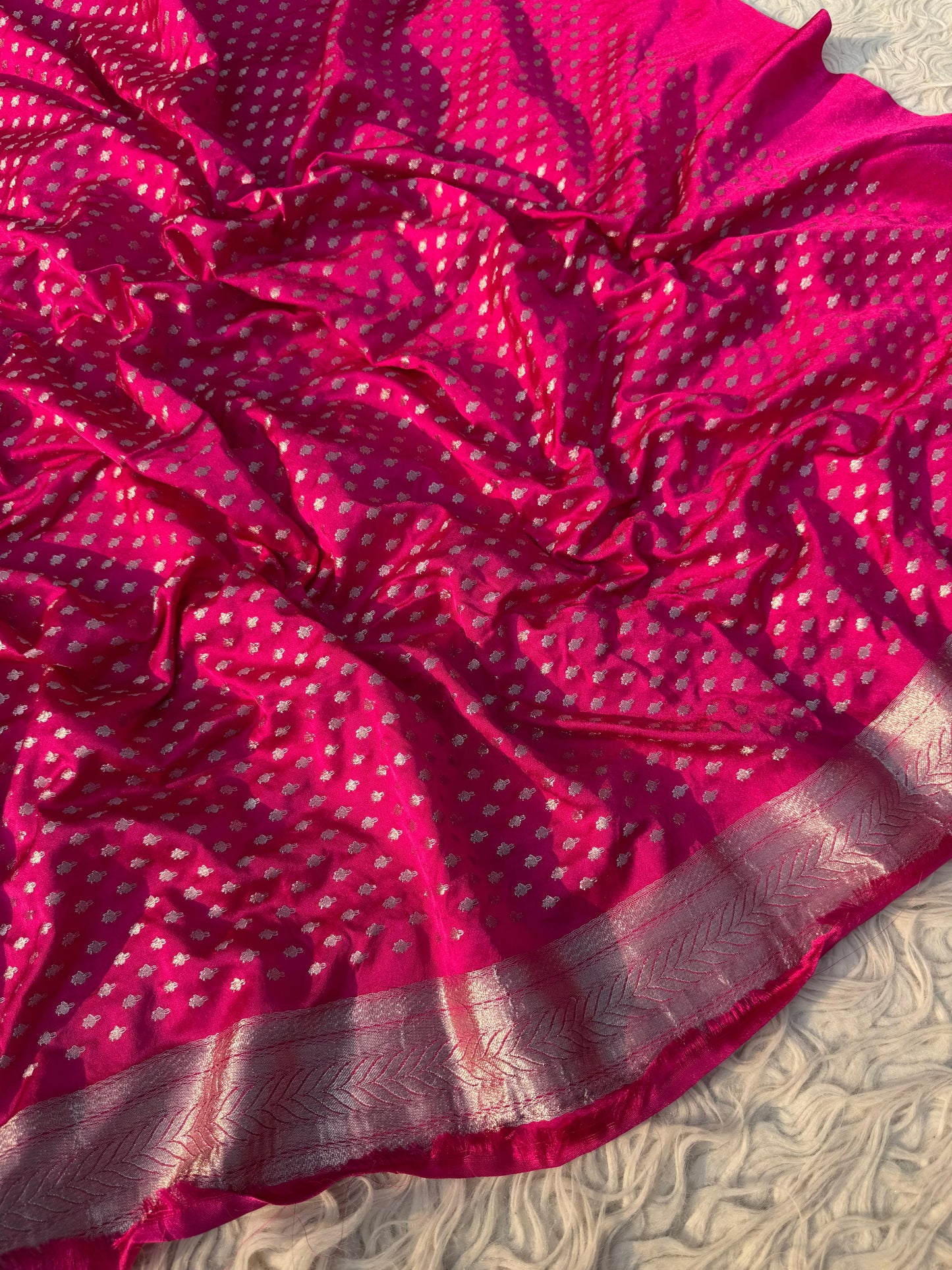 Premium Luxe Mashru Classic Saree