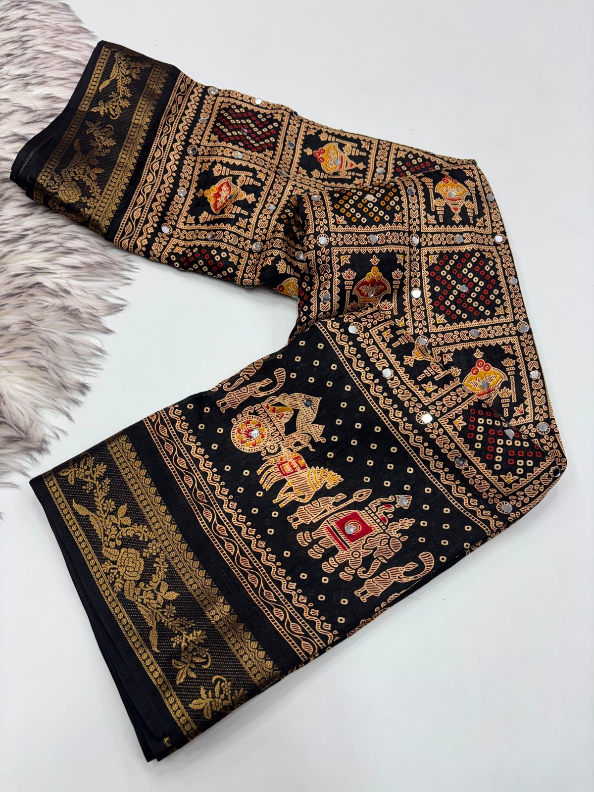 Budget Dola self silk sarees