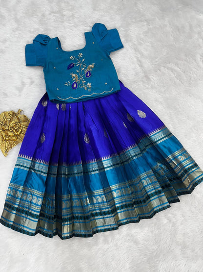 Kids special cute weaving with work blouses