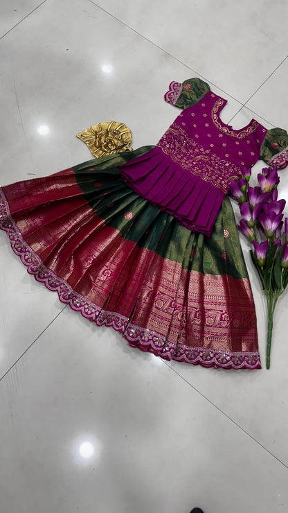 Kids cute  zari weaving work sets