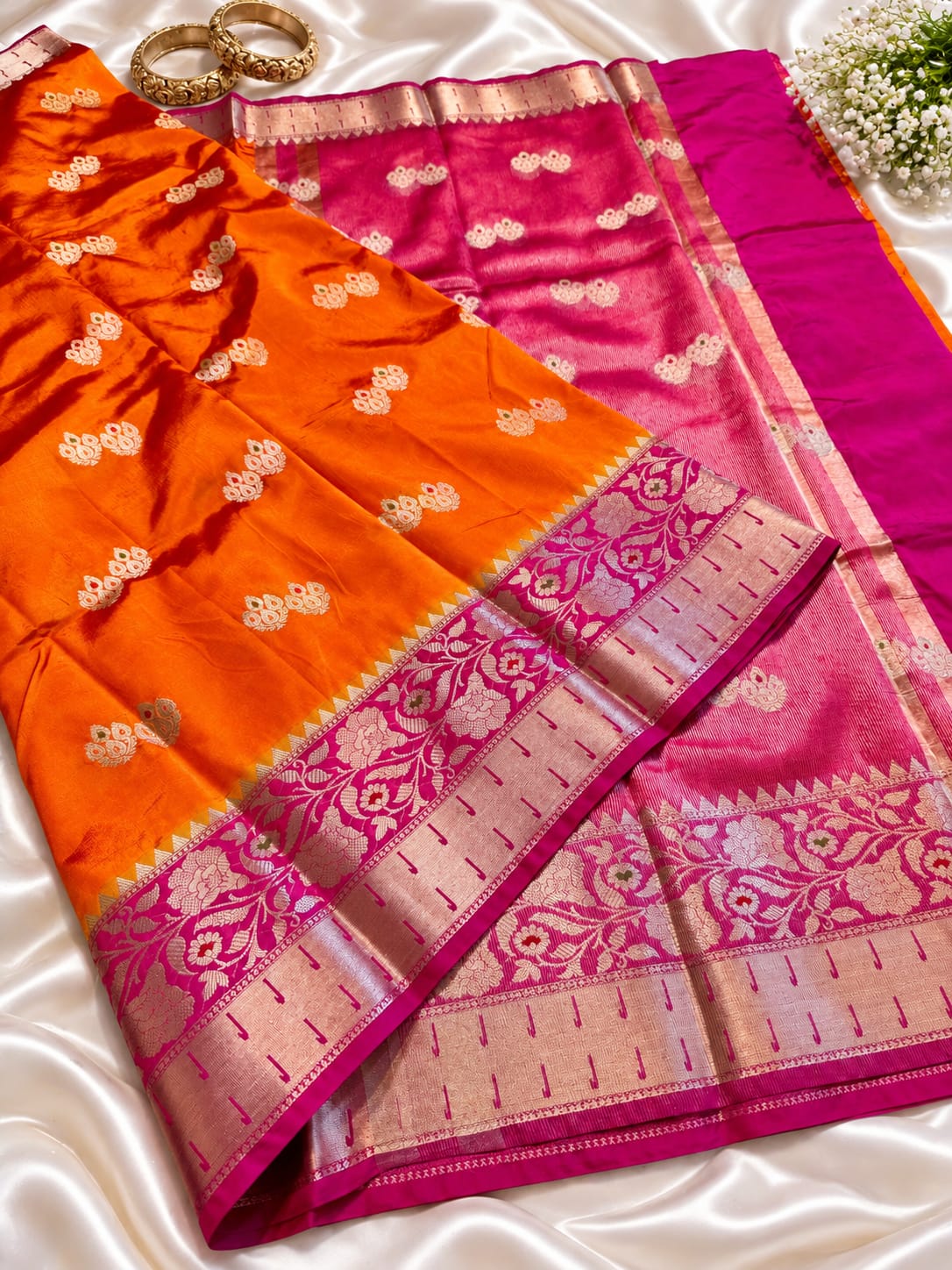 Juhmki series Banarasi katan soft silk sarees