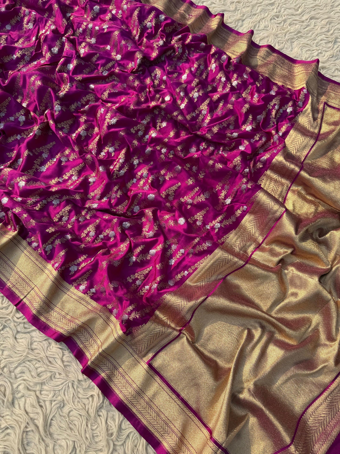 Premium Luxe Mashru Classic Saree