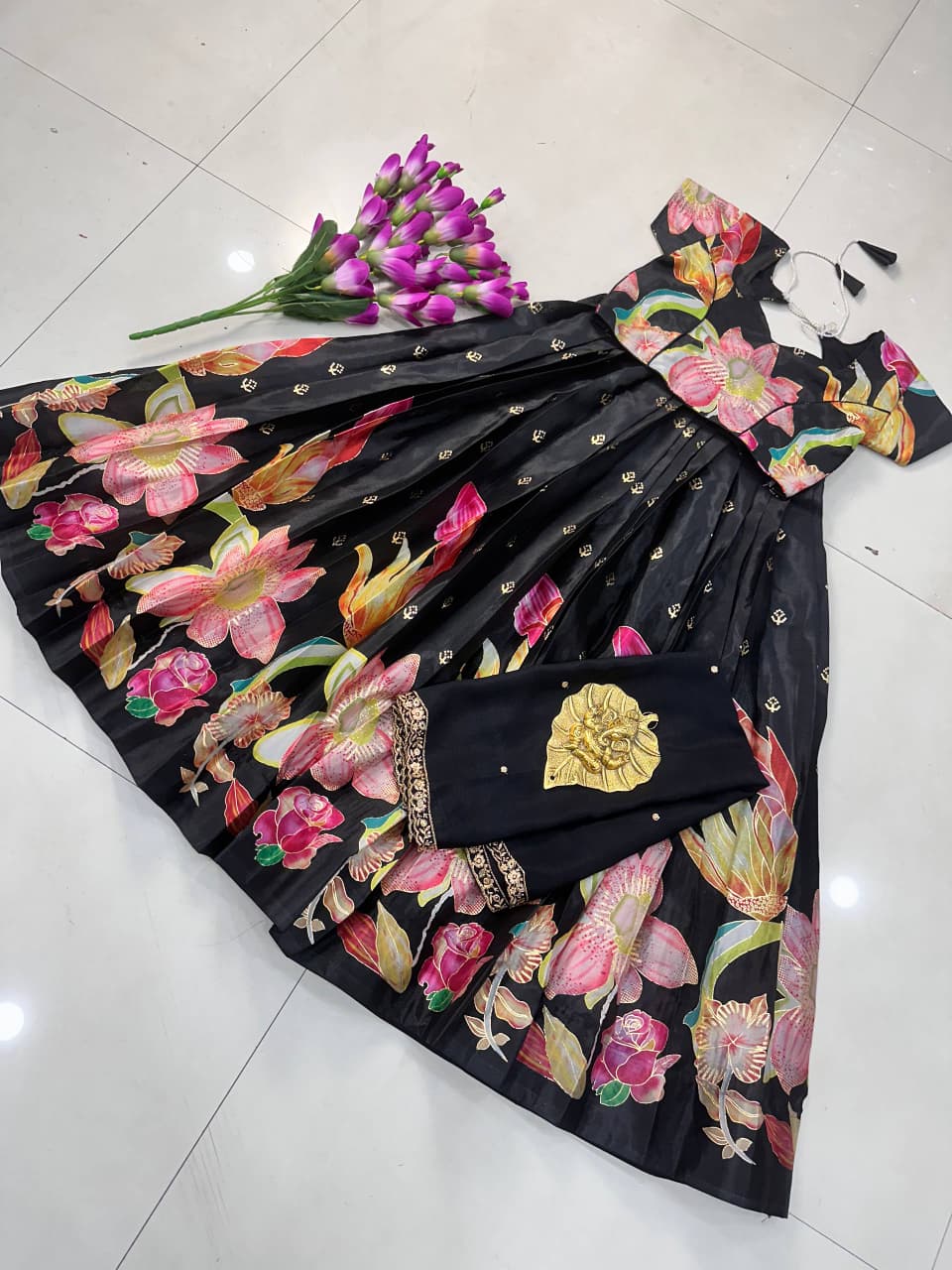 Kids Cute Croptop model Chinon silk Postition work sets