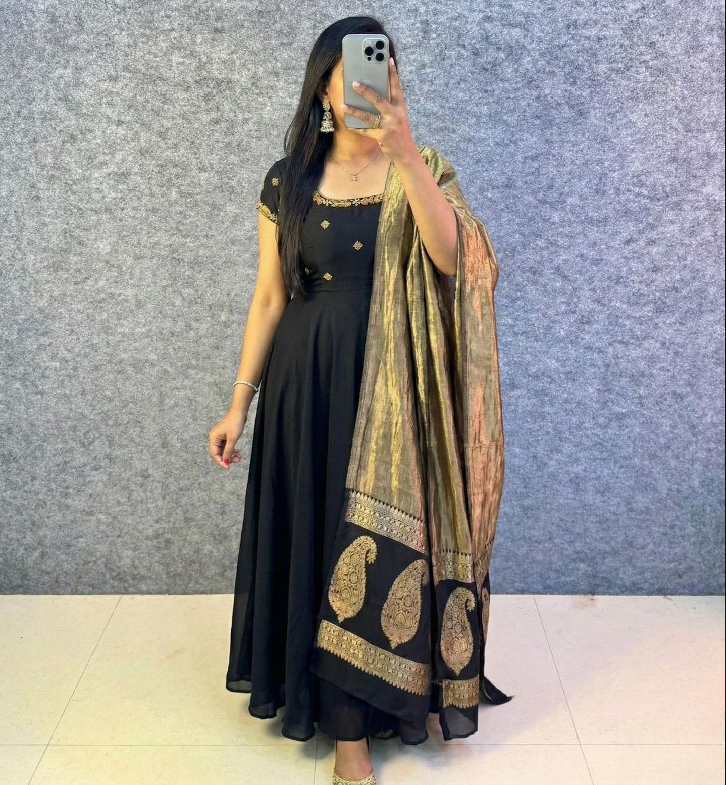 Big boss Tanuja Desginer classic gown