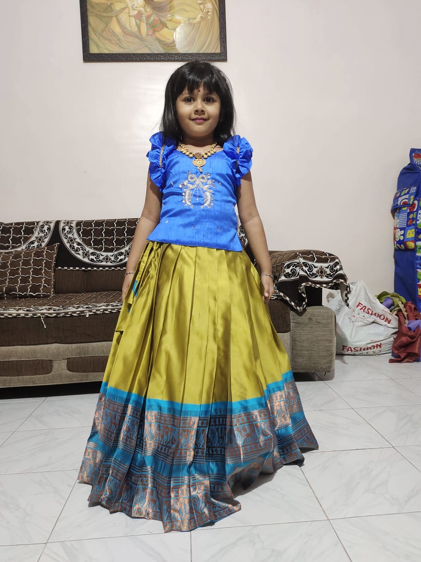 Kids cute Pure Silk Zari Weaving  Set