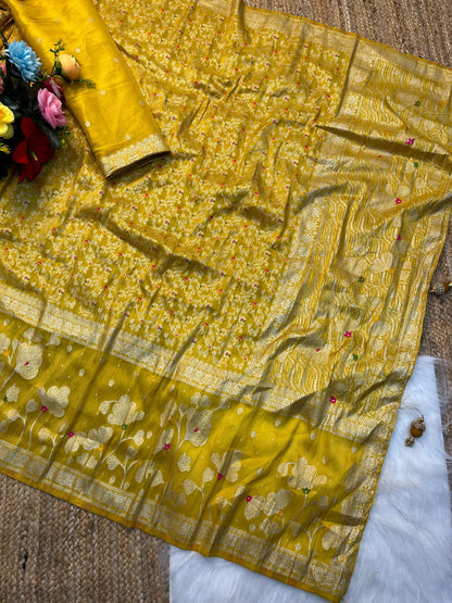 Soft Banarasi’s Katan tisuue silk classic sarees